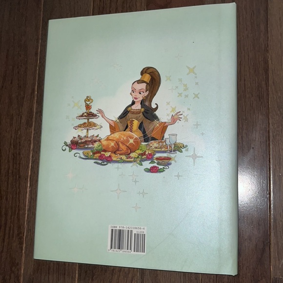 Sofia The First The Enchanted Feast Written By Catherine Hapka Children’s Book - Picture 4 of 4
